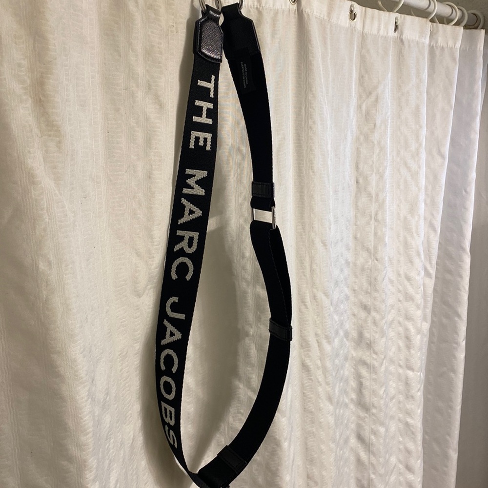 The Marc Jacobs strap New